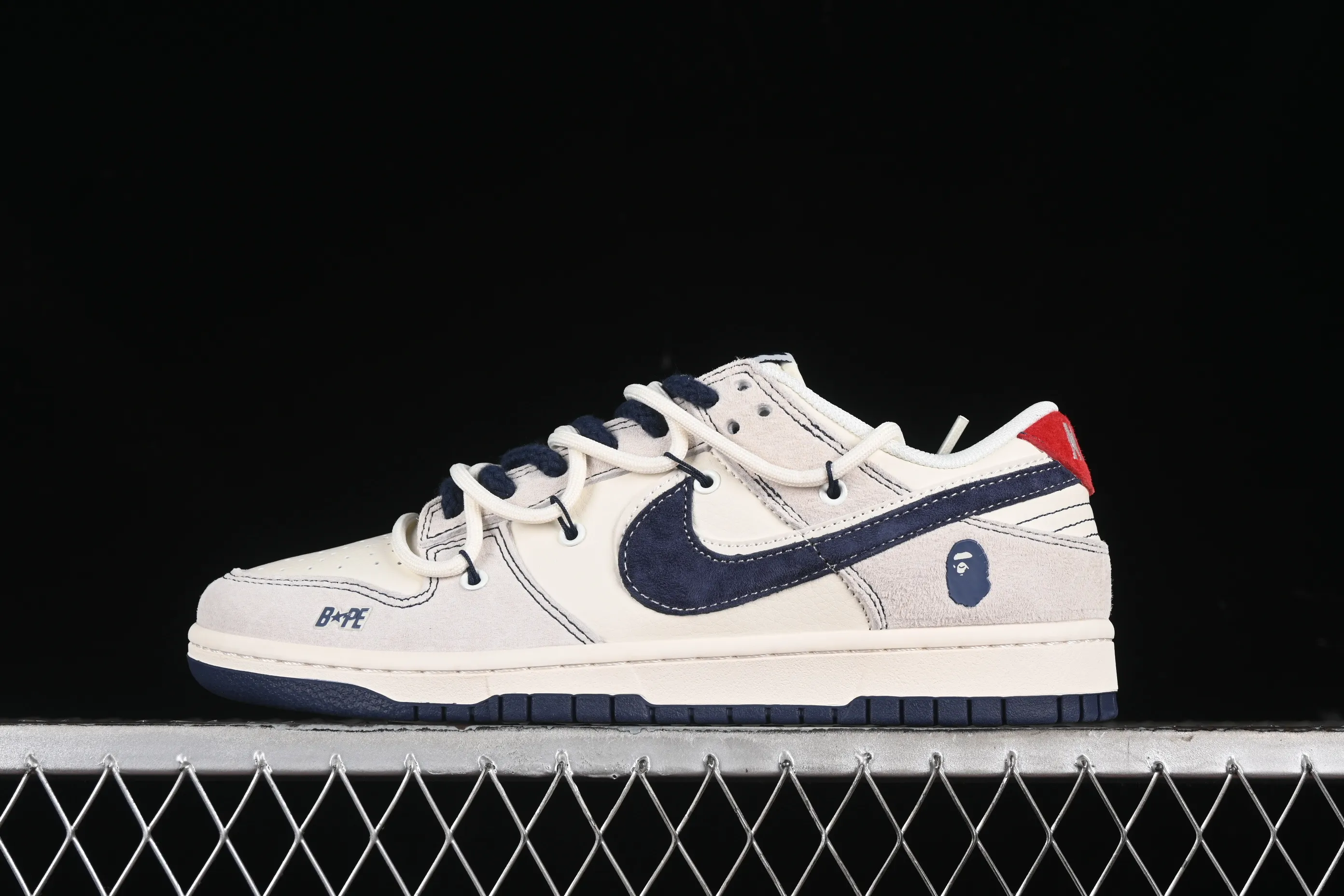 All categories Nk SB Dunk Series Nk SB Dunk Low High-end customized low-top sneakers Nk SB Dunk Low BAPE joint-strap blue hook Anniversary high-end customized low-top casual sneakers SJ2068-298